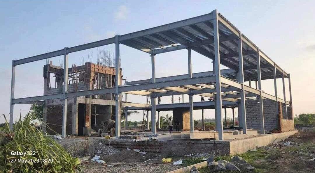Steel welding sparks fabrication